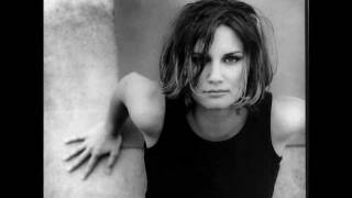 Stuck Like Glue by Sugarland: Story behind the Song