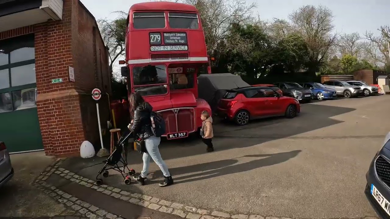 Armstrong Siddeley 14/4 goes to Whitewebbs Museum of Transport