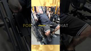 Lee Priest Shows How Tom Platz Did the Iconic Sissy Hack Squats🦵🤔  #shorts