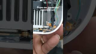 sistema dex feito em uma caixa de som, usando um celular s20 de 128GB e 8 GB de memória ram .