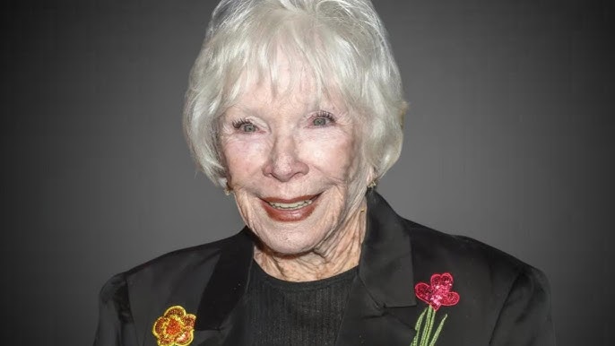 Why Shirley MacLaine's Daughter Called Her Worst Mother - YouTube