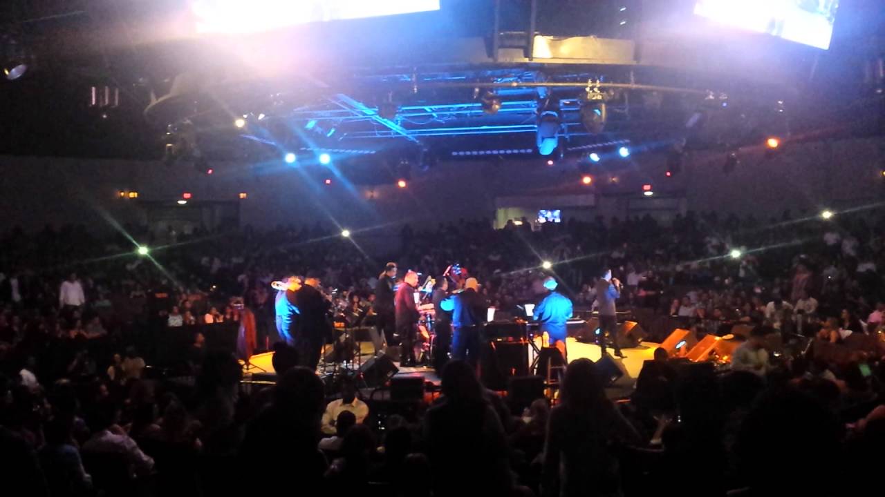 eddie-santiago-en-el-arena-theatre-houston-tx-5-youtube