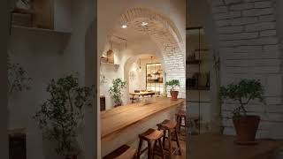 Whitewashed brick arch kitchen pass-through Bar 🪵✨ #KitchenDecor #BrickArch #RusticHome #kitchenette