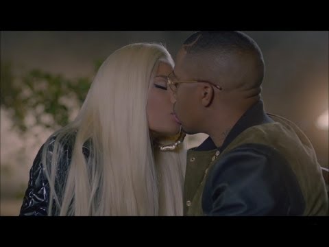 Nicki Minaj - Right By My Side (Explicit) ft. Chris Brown [Official Music Video] (DrakeArm) Review