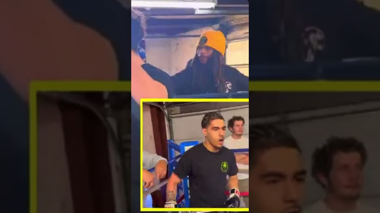 Удары в корпус завершили бой.