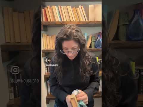 الكتب المغلفة 93