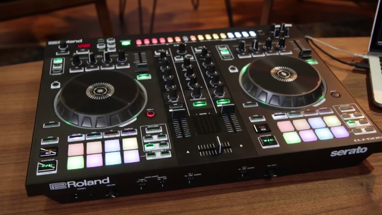 Roland DJ-505 DJ Serato DJ Controller | Musician's Friend