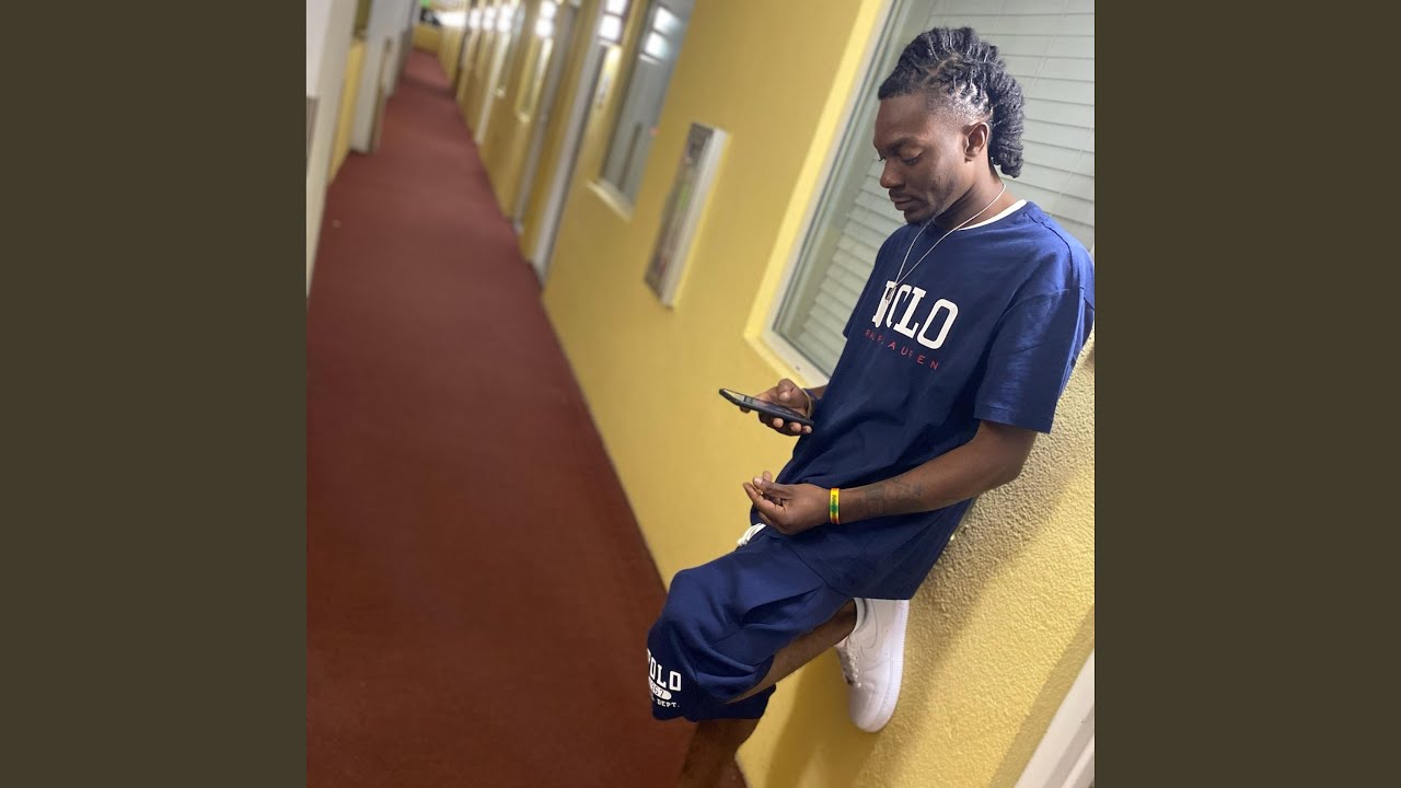 Watch You Should Really Get to Know Me (feat. Paperchase & Kg The Artist) on YouTube