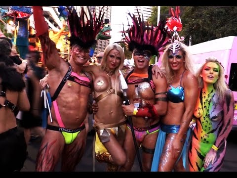 Video: Final Fantasy 14 Float Sa Pripojí K Tohtoročnej Sydney Gay A Lesbian Mardi Gras