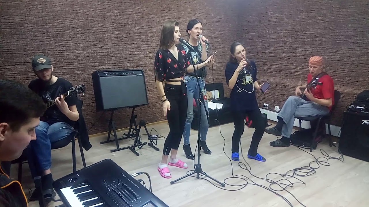 04 декабря - 2020 г. - Репетиционная база и студия звукозаписи ЭРТВ - учим новую песню ))