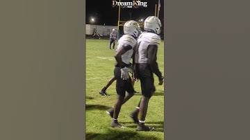 #firstdown Ed White Commanders #9 King Boylston back to back 1st downs vs Oakleaf