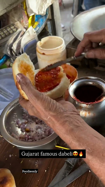 Gujrat Famous Debli Making 😍 #shorts #streetfood