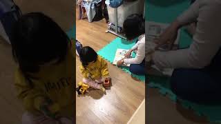 柏妤2歲6個月時,帶讀