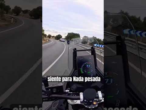 La VOGE 800 RALLY va genial por carreteras #offroad #mototrail #viajarenmoto #voge800rally