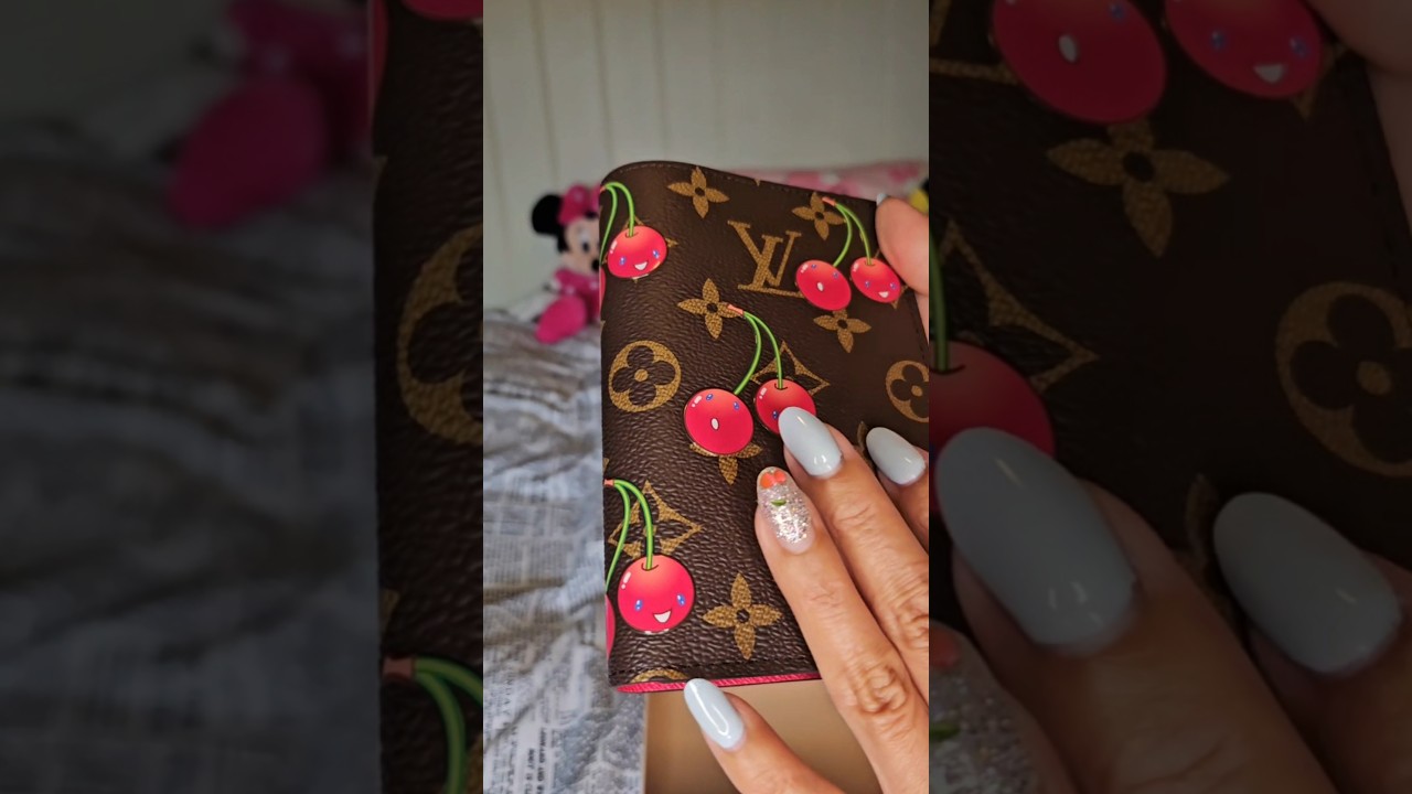 LV × Murakami cherry 🍒passport holder 🍒