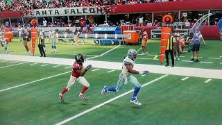 Madden 18 - Why isn't this Pass Interference?  Smh