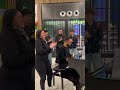 Zingari Felici all’aeroporto di Adelaide in Australia