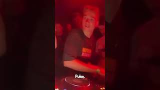 Bro activated hard mode on the CDJs 🎛️🔥