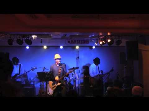 同じ月を見てた 〜going under ground～