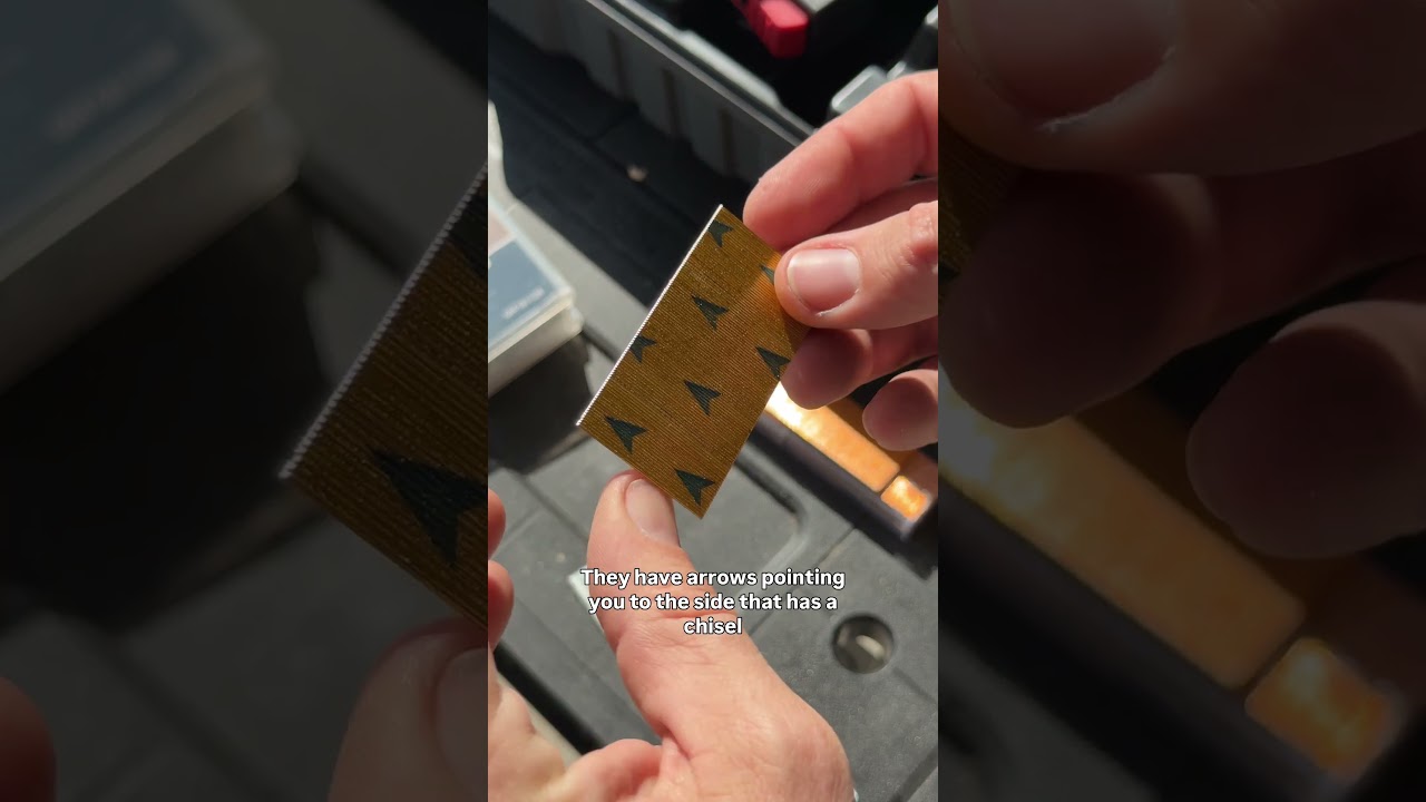 Easy DIY plant stand! Comment “tools” for the ones used! Full tutorial available!