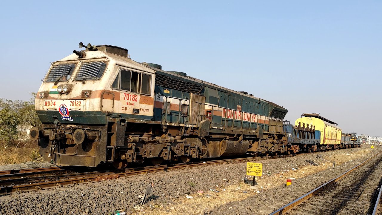 Railway Electrification Train | Purna Railway Electrification | Kalyan WDG4 Locomotive | Train Video