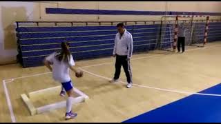 تدريبات الجناح في كرة اليد - Entrenamiento de alas en balonmano - Wing training in handball screenshot 3