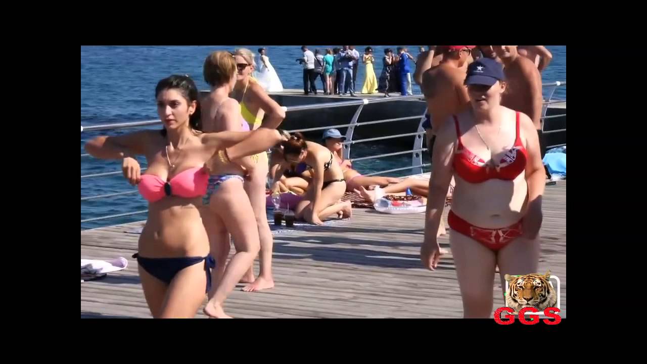 Наташка плюс в купальнике - фото 2024 года