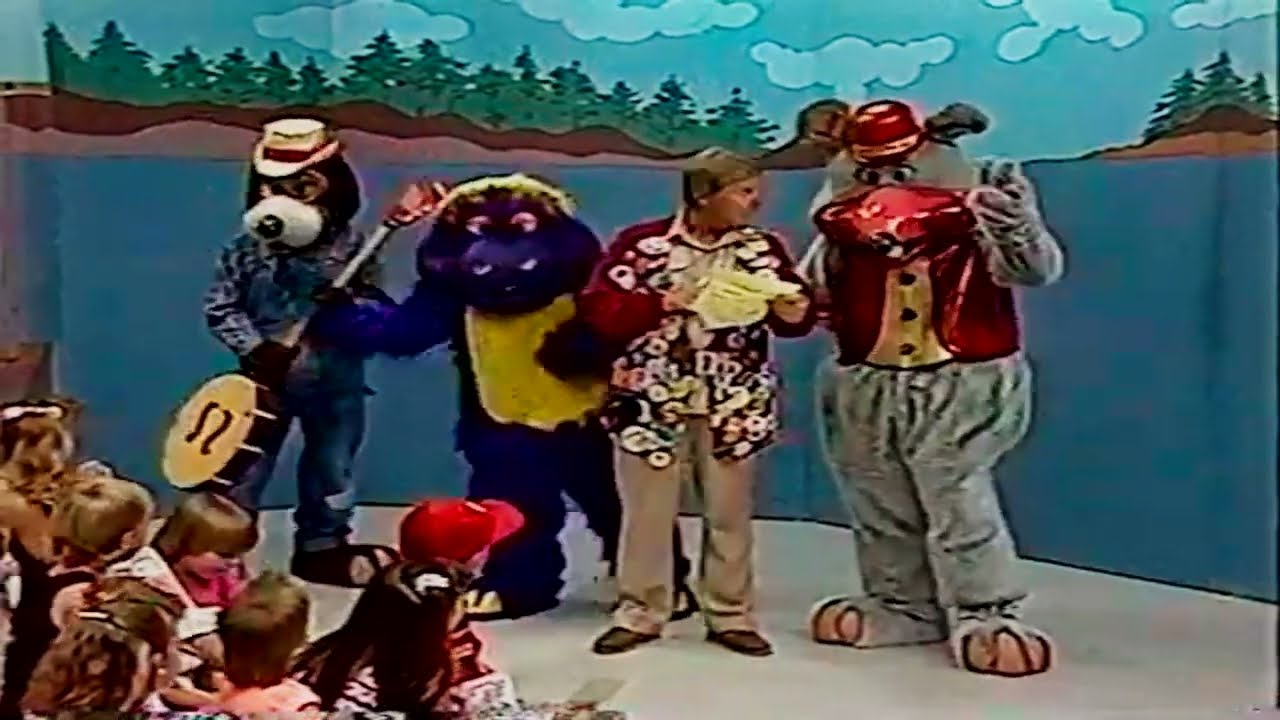 Pizza-Time Players TV Live Shows [FOUND MEDIA] | Chuck E. Cheese's