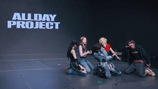 올데이프로젝트 'TALK + CRASH' 직캠 (ALLDAY PROJECT FanCam) 261015 팬싸