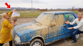 TOFAŞA Çamur Şakası PRANK! Kerem She&#39;s so angry, Mud Joke to TOFAŞ Ayse Tofaş Sinking Mud