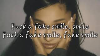 Ariana Grande - Fake Smile ( official lyrics video)