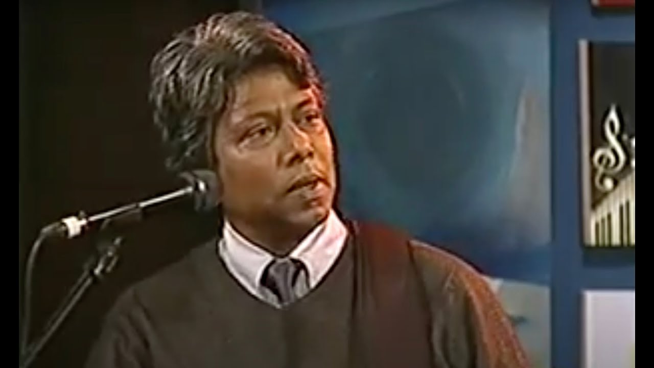 Bluesman BB King Cover by Labu Rahman and Friends - YouTube