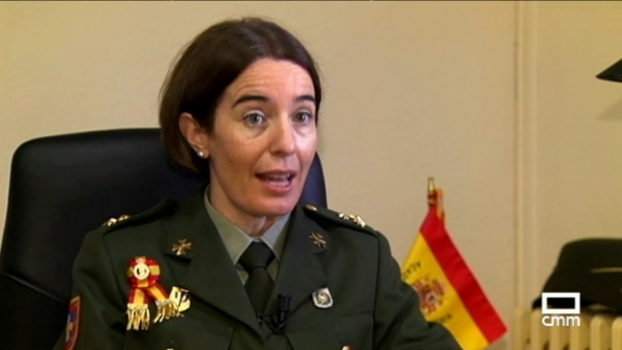 La relación entre ejército y mujer - En Profundidad - CMM