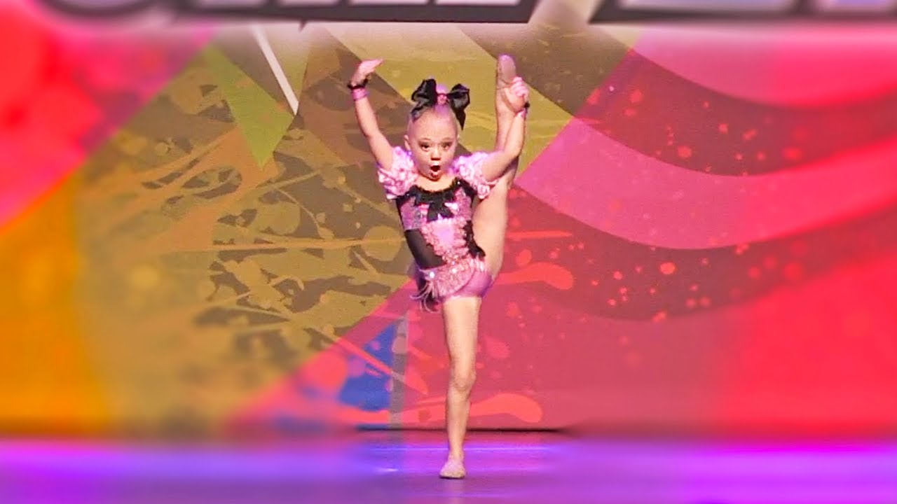 5 YEAR OLD EVERLEIGHS 1ST DANCE COMPETITION SOLO she wins first place