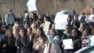 Charlottesville High School Students organize walkout protesting ICE