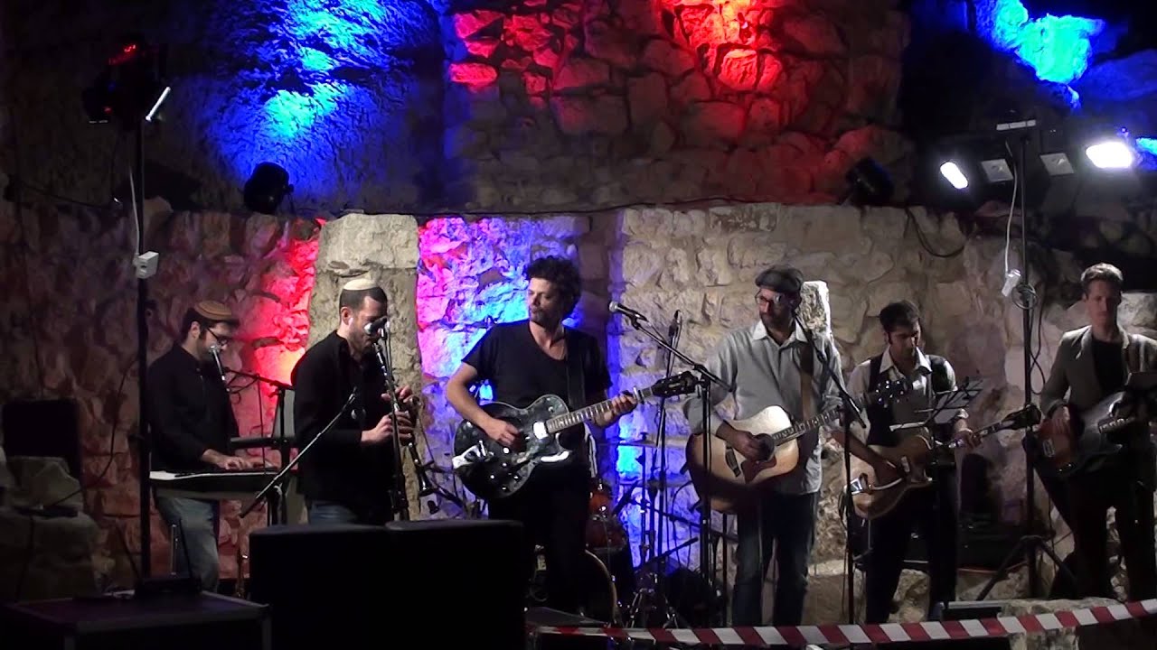 שאריות של החיים- יוני גנוט מארח את אמיר דדון