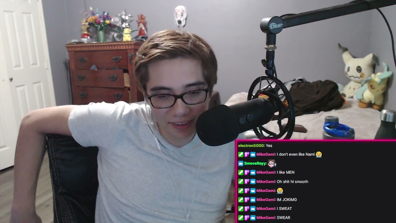 Zndo gets bullied by chat with old photos