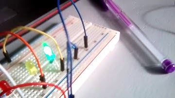 Светофор со шлагбаумом из ардуино uno