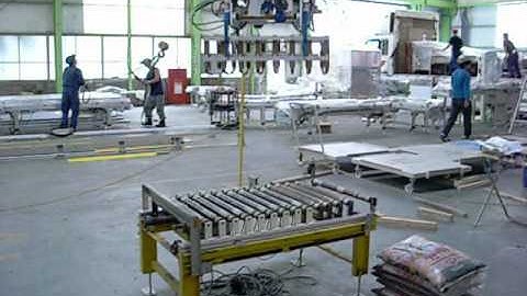 Programming the Fuji Ace palletizing robot using a bag clamp