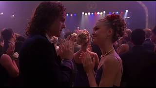 10 Things I Hate About You - Cruel To Be Kind Clip Resimi