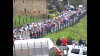 Ciclistas al paso en la 1ª y 2ª vuelta por Muniketa