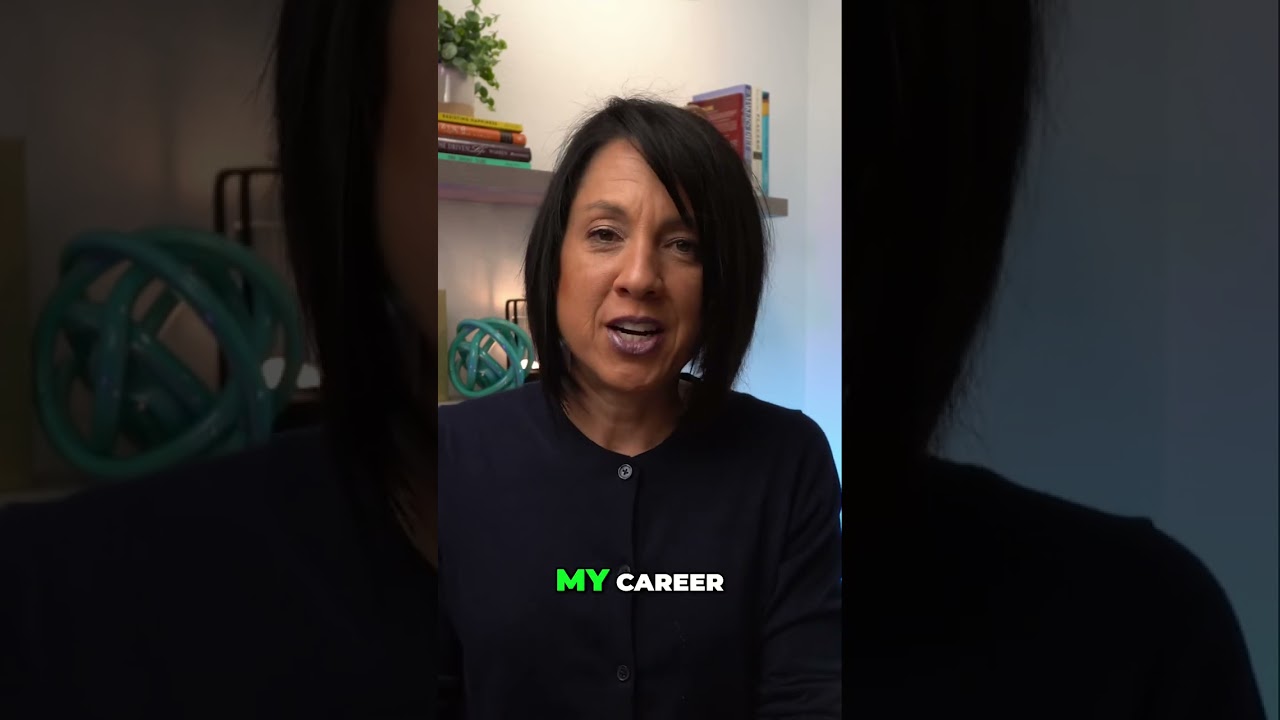 Walking & Glutes  Why You Shouldn't Look Down!