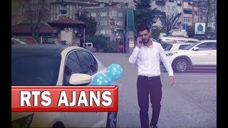 Müğenni Emin Bey Maşın Sürerken Rts Ajans