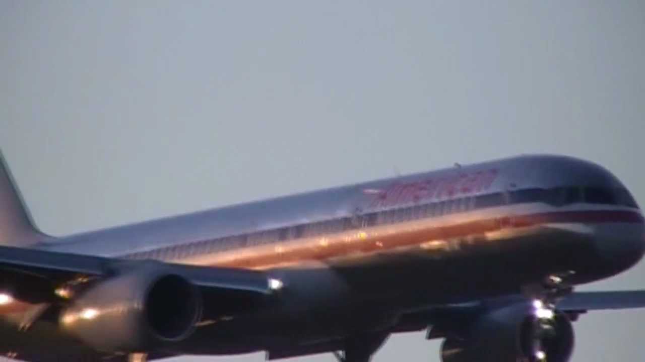 ANOTHER AA757-200 ARRIVES MIA