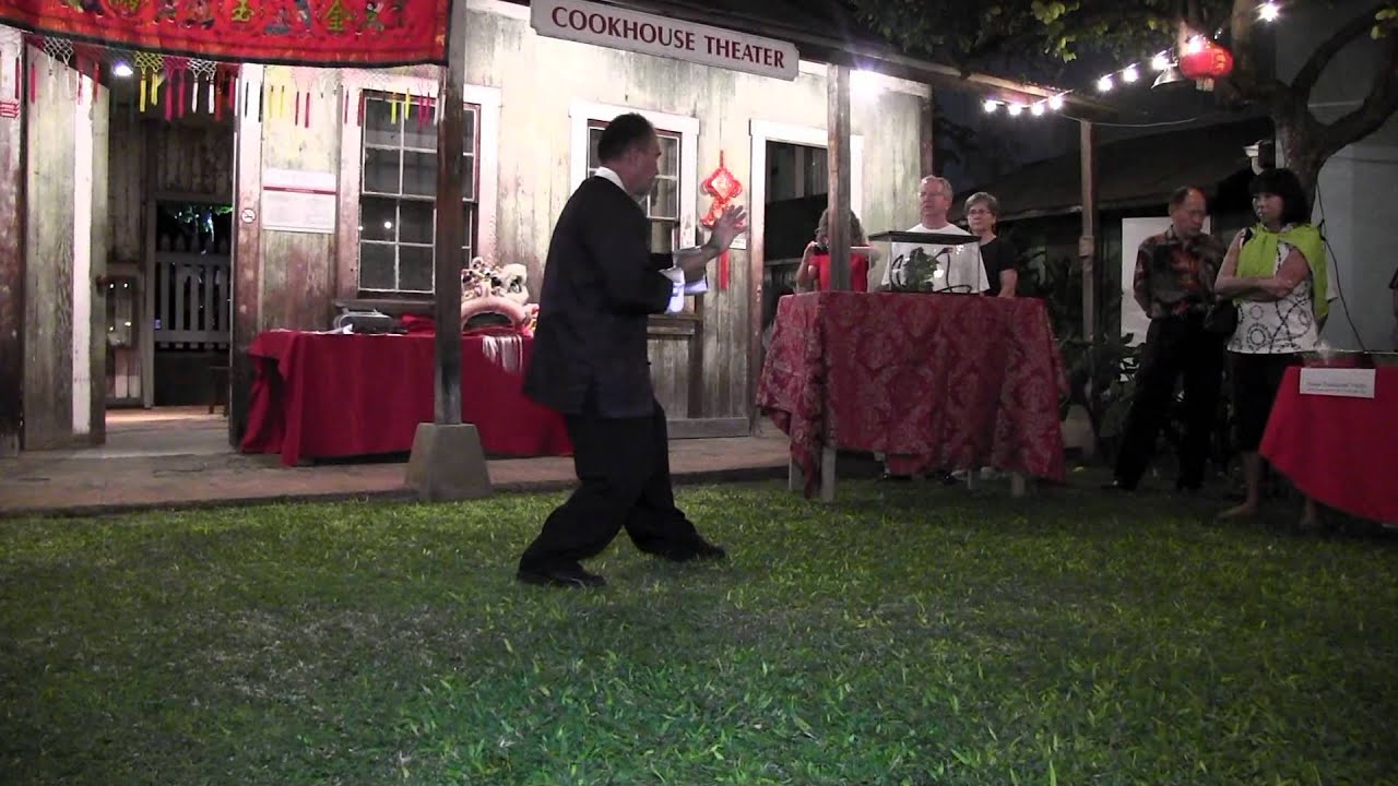 LAHAINA TOWN 2ND FRIDAYS HOUR MAUI weekly spotlight since May, 2011