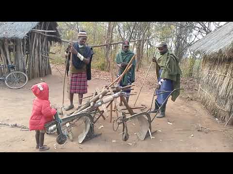 NDAMA JIGUSHILAGA FT MALINGO SABA 7 UJUMBE WA SANGENI 0786607750 1 9 2025 BY SHULE MSUABAZAJI  NDAMA JIGUSHILAGA FT MALINGO SABA 7 UJUMBE WA SANGENI 0786607750 1 9 2025 BY SHULE MSUABAZAJI