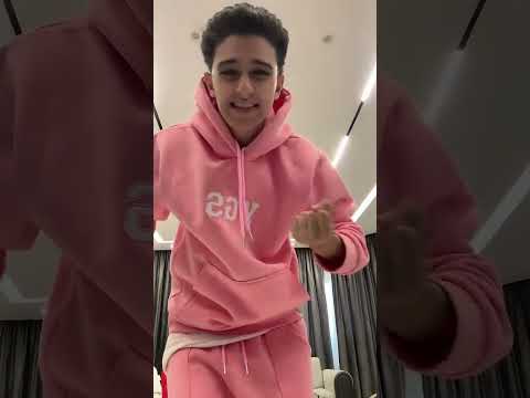 دكتور يقول لي في ايه مريض إني حزين سامر المدنى