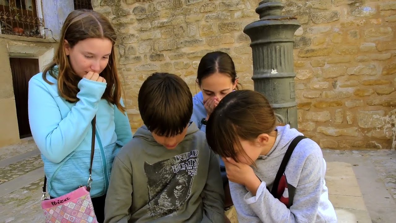 REDES: Cristina, Marta y Sofía