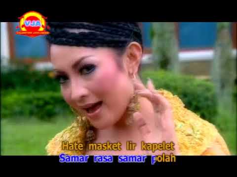 Dewi Azkia - Tepang Munggaran