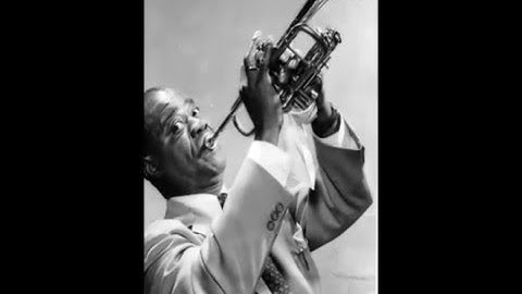 When The Red Red Robin Comes Bob Bobbing Along   Louis Armstrong